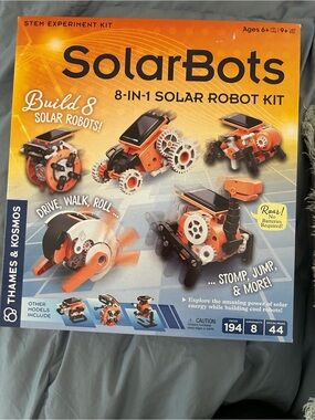 New In Box, Thames & Kosmos Solar Bots 8-in-1 Solar Robot Kit